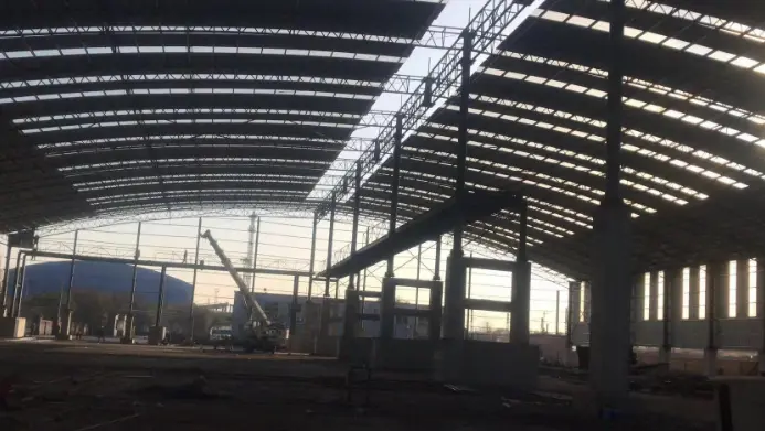 西安西咸新区第七小学，风雨操场网架，报告厅网架共计2000平方